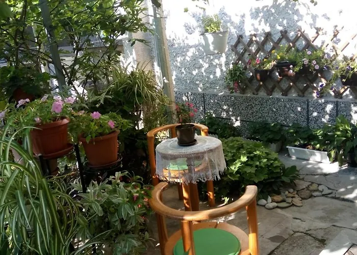 Vakantiehuis Belivanovi House